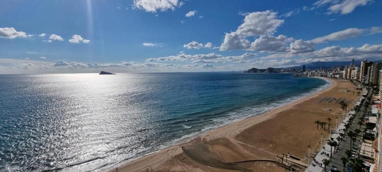 Las Damas Benidorm Buitenkant foto