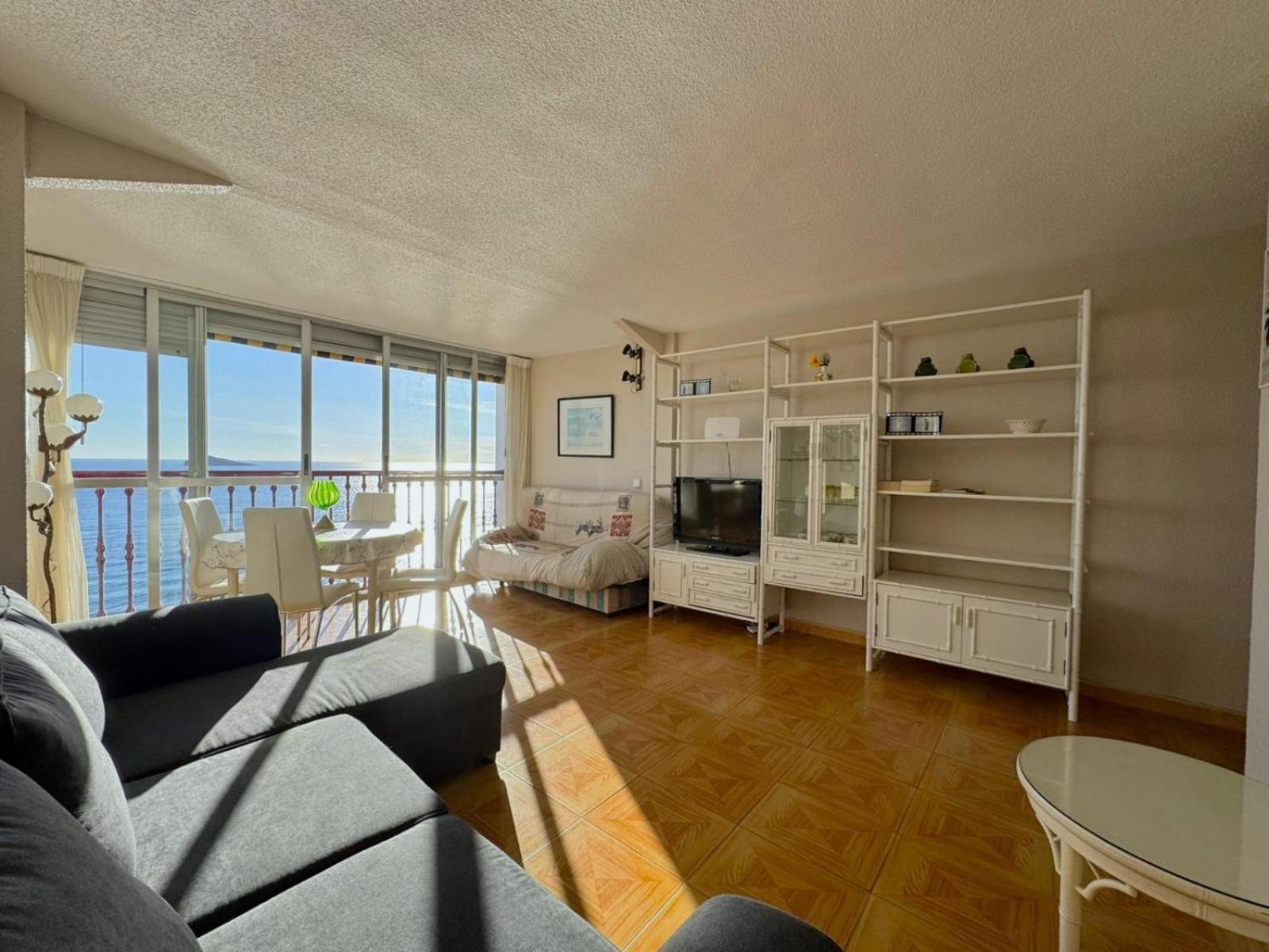 Las Damas Benidorm Buitenkant foto